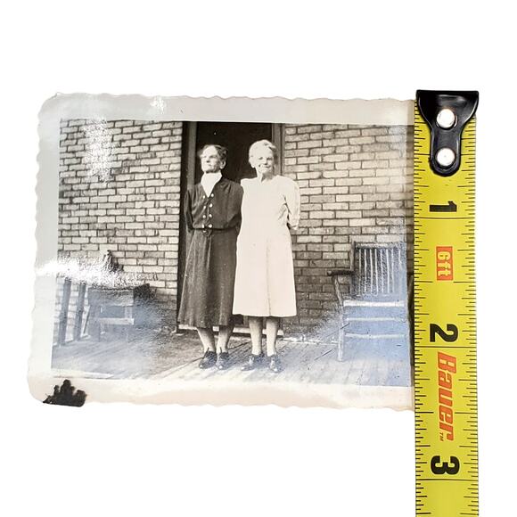 Vtg Lovely Photo of 2 Grandmothers Posing Monochrome Photography Found Snapshot - Picture 3 of 4